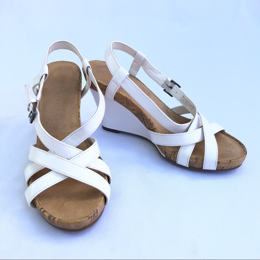 Women’s White Wedge Sandals Aerosoles Size 7.5